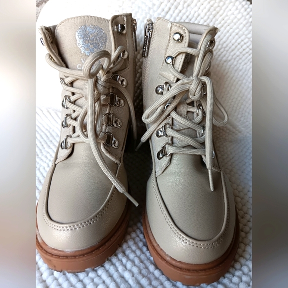 EUC Big Girls Vince Camuto Boots Size 3 - Picture 1 of 8